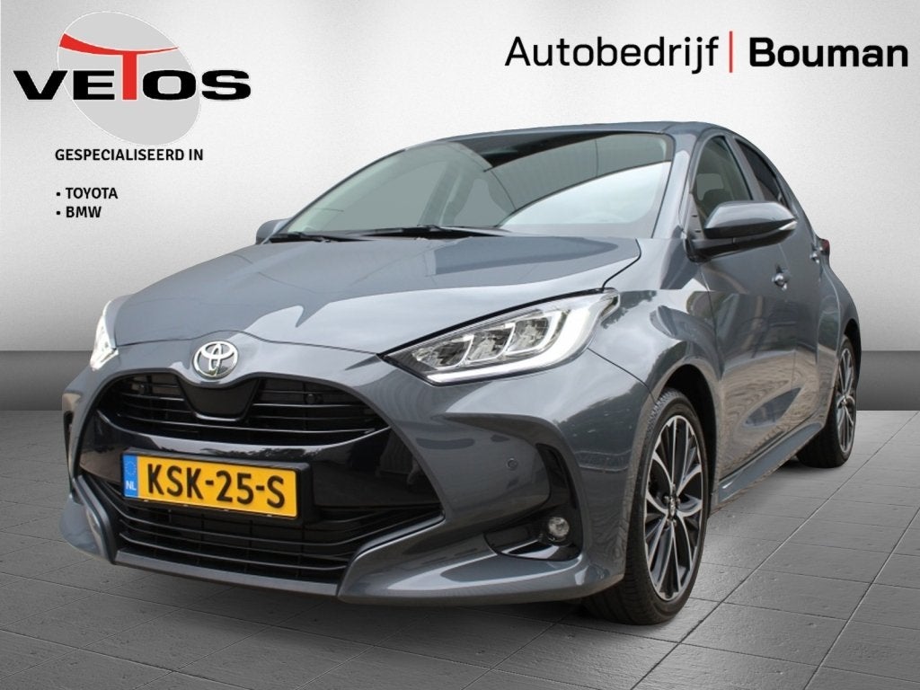 Toyota Yaris 1.5 Hybrid Dynamic Comfort Pack / Lende-steun /, 12 maanden, Gebruikt, Automatische klimaatregeling, 450 kg