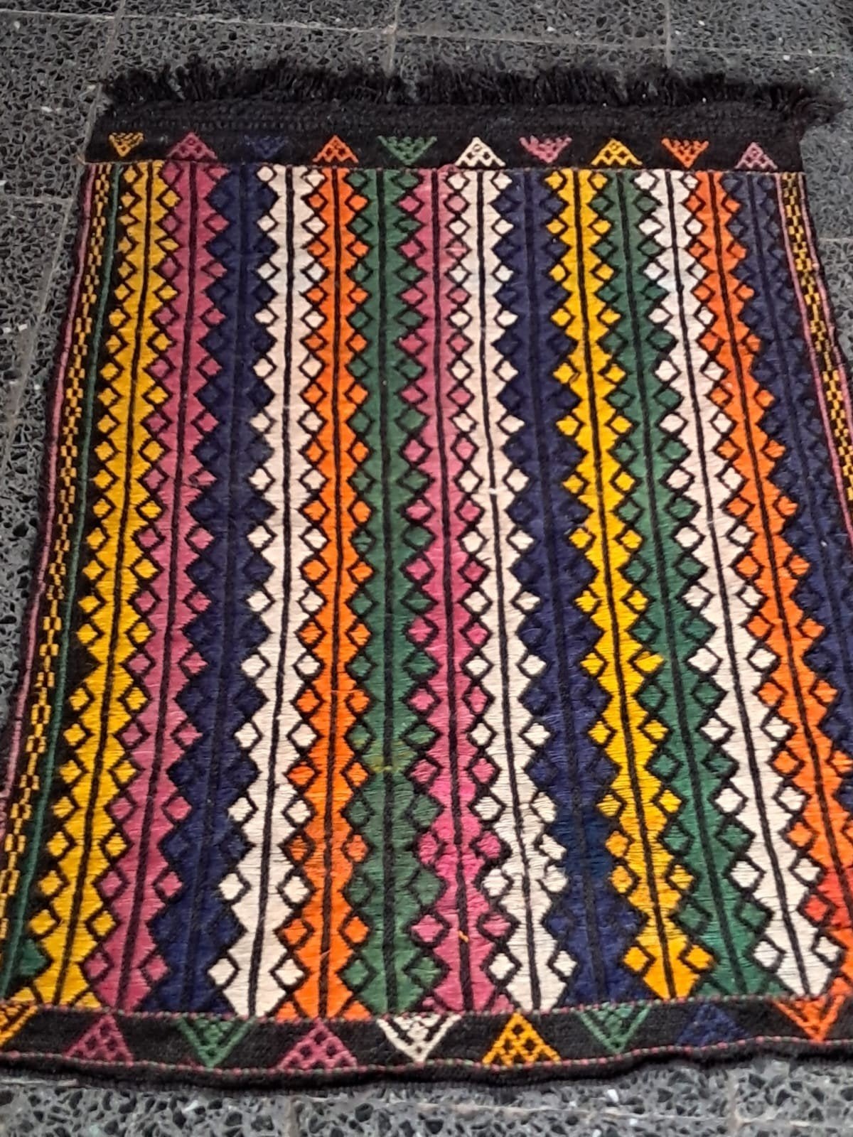 Handgeweven Turkse Mersin (ca. 70 jaar oud), Gebruikt, 100 tot 150 cm, Turks, Etnisch, Vintage, Rechthoekig