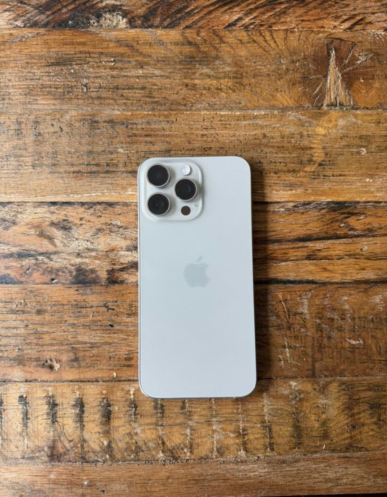 iphone 15 pro max RUILEN, Telecommunicatie, Mobiele telefoons | Apple iPhone, 86 %, IPhone 15 Pro Max, Zo goed als nieuw, Zilver
