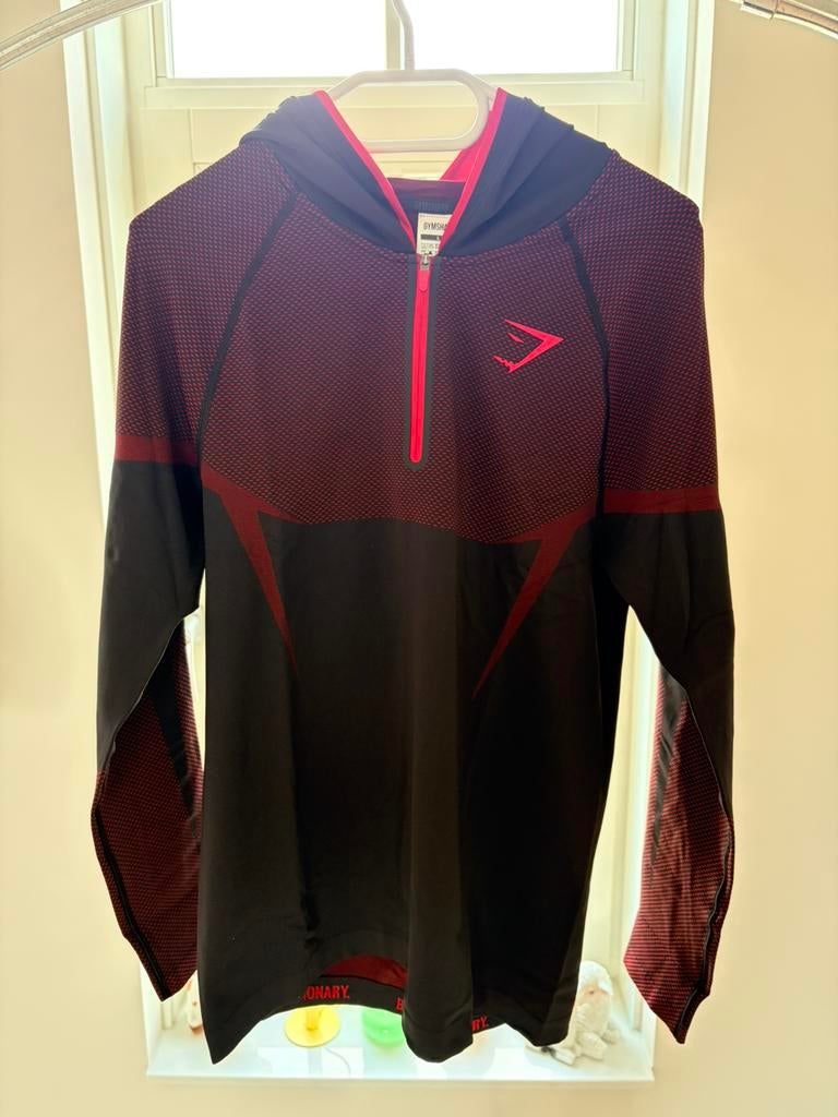 Gymshark Onyx 5.0 hoodie black/red maat L, Fitness, Maat 48/50 (M), Zwart, Nieuw