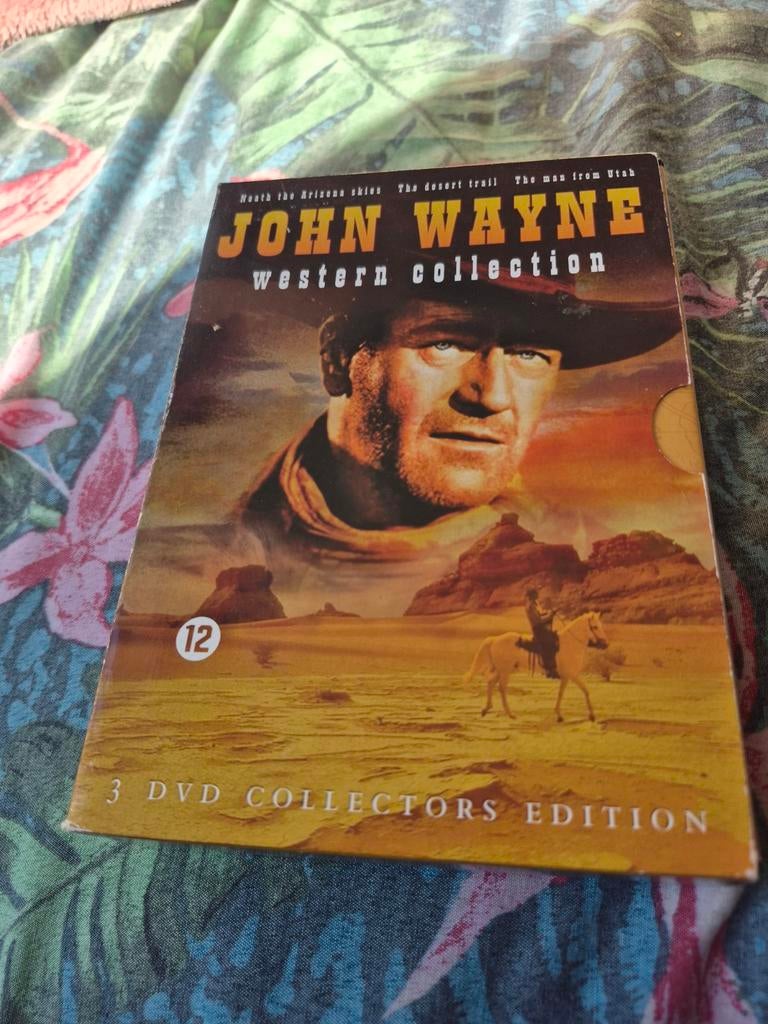 John Wayne Western Collection - 3 DVD Collectors Edition, Vanaf 12 jaar, Ophalen of Verzenden, Gebruikt, Boxset