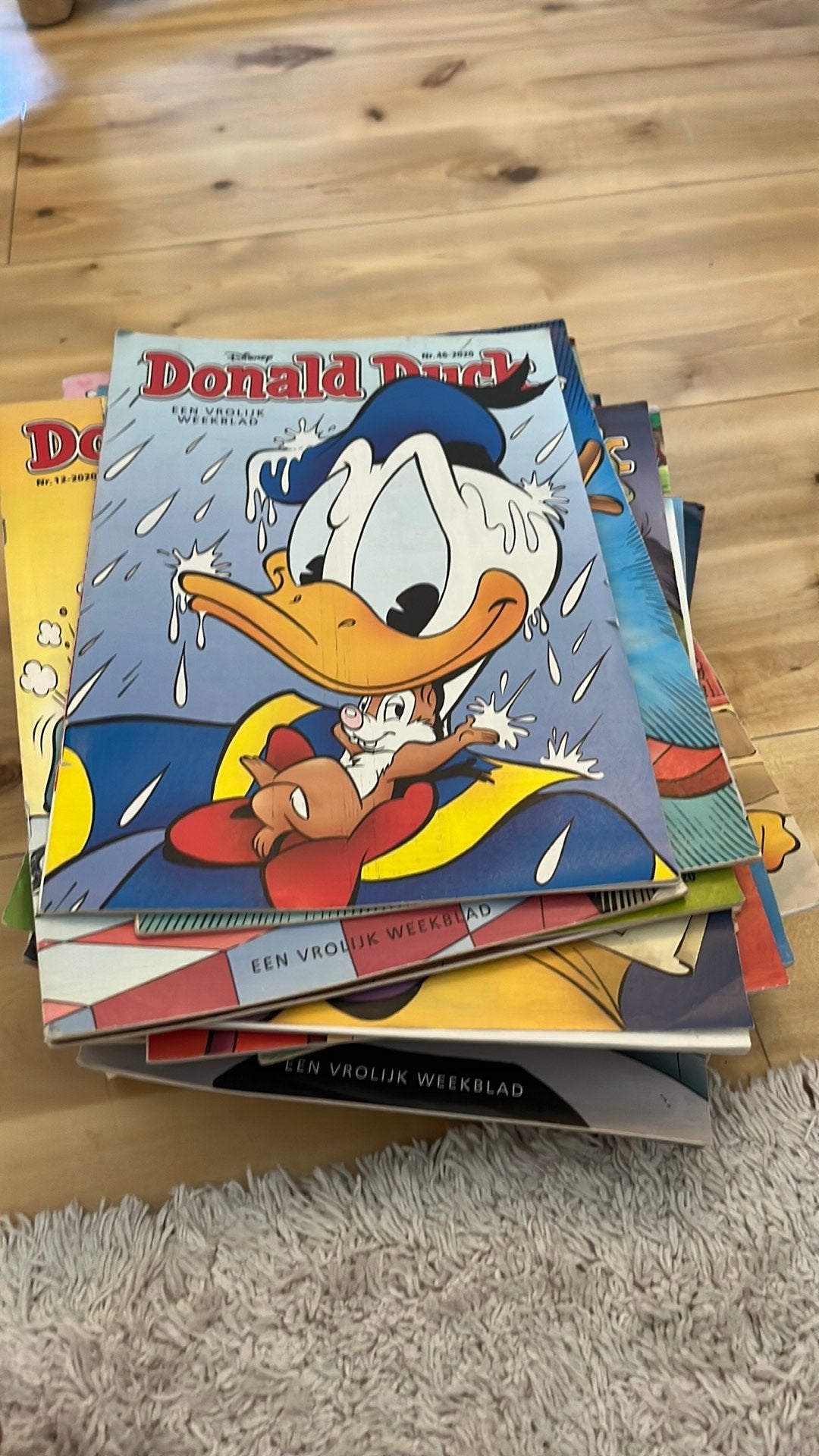 Donald ducks 2020, Boeken, Meerdere stripboeken, Ophalen of Verzenden, Gelezen