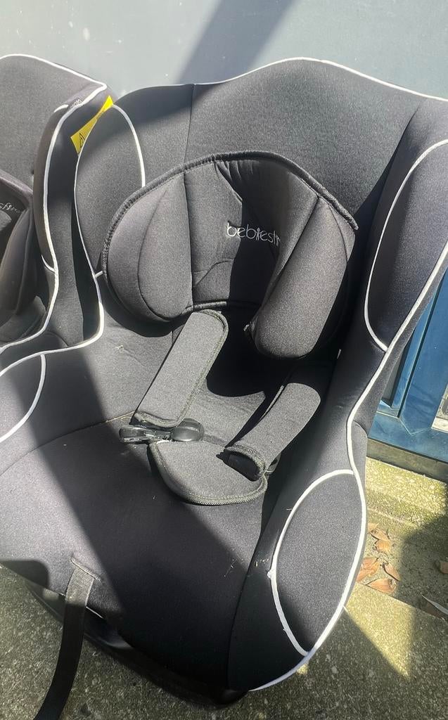 Bebies First Autostoel - Zwart met Witte Details, Kinderen en Baby's, Autostoeltjes, 9 t/m 18 kg, Zijbescherming, Ophalen, Overige merken