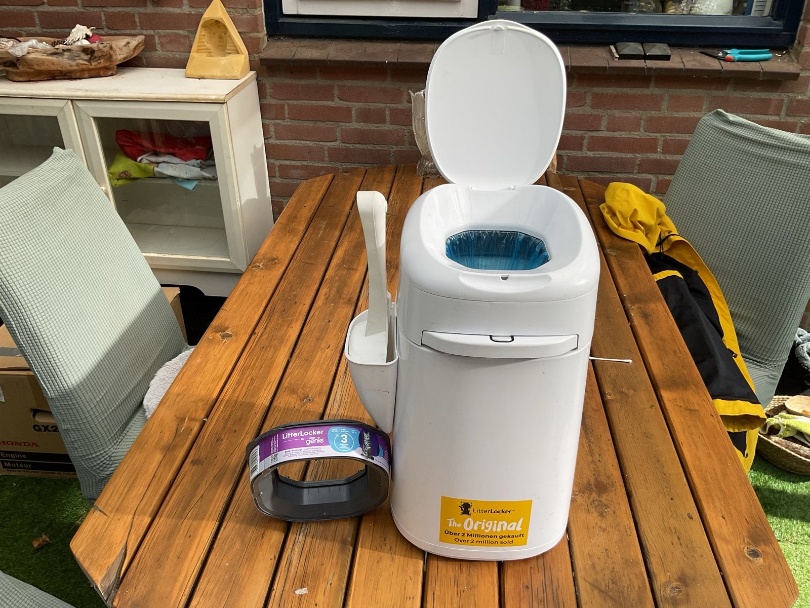 Litter locker, Ophalen of Verzenden, Zo goed als nieuw