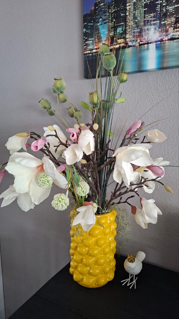 Citroen vaas met kunstbloemen, Overige materialen, Geel, Ophalen of Verzenden, Zo goed als nieuw