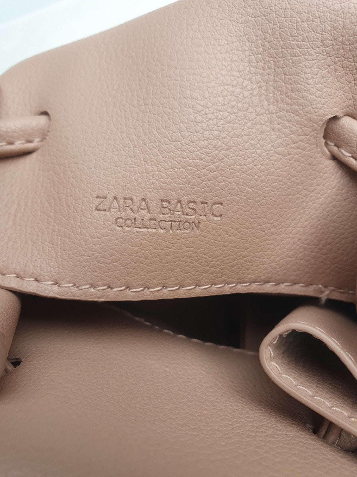 Gebruikt Zara Basic Collection Schoudertasje, Ophalen of Verzenden, Zo goed als nieuw, Roze, Schoudertasje