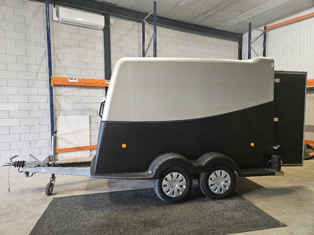 Rebel gesloten aanhangwagen, Gebruikt, Rebel, Ophalen of Verzenden, Netherlands