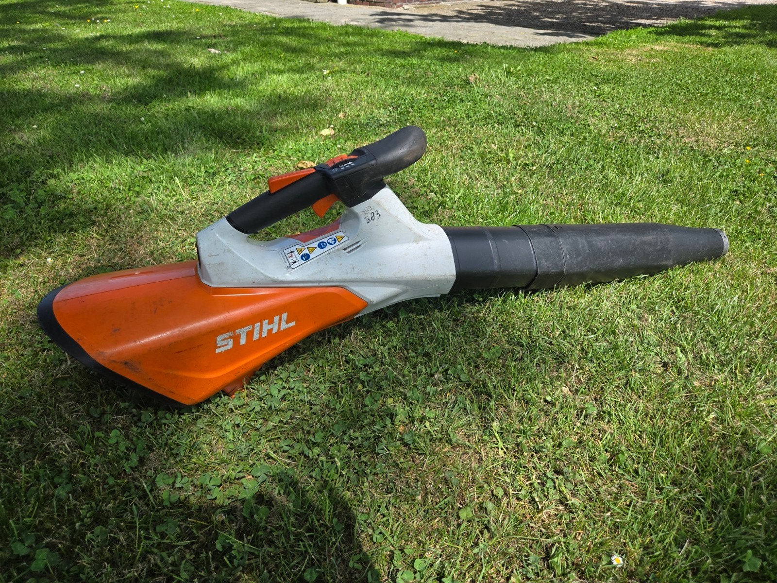 Stihl BGA 200 professionele accu bladblazer | AR/AP systeem, Stihl BGA200 accublazer professioneel, Info@stihl.nl, Gebruikt, Ophalen of Verzenden