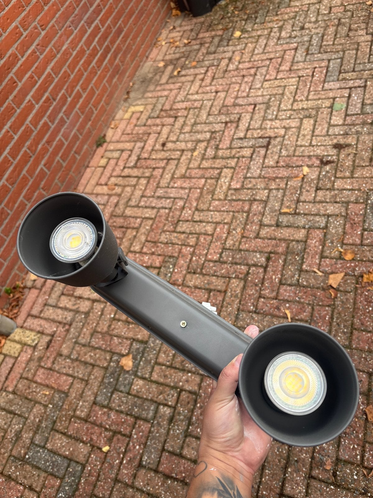 IKEA Plafondspot/Wandspot met 2 LED-lampen, Ophalen, GU10, Zo goed als nieuw, LED