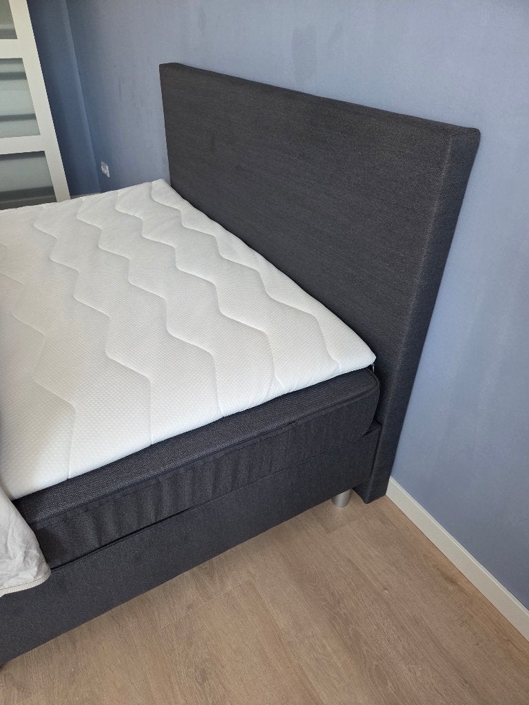 Complete boxspring met hoofdbord, Ophalen, Gebruikt, Zwart, Tweepersoons
