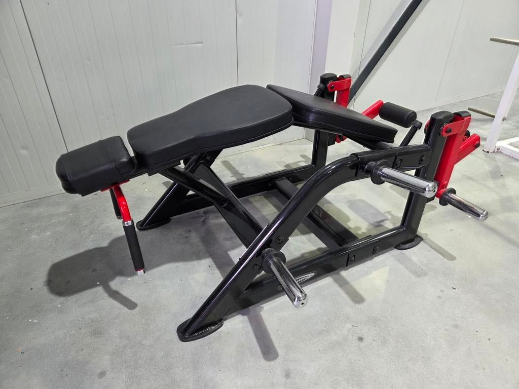 Steelflex fitness legcurl leg curl in nette staat, Sport en Fitness, Fitnessmaterialen, Ophalen, Zo goed als nieuw, Overige typen