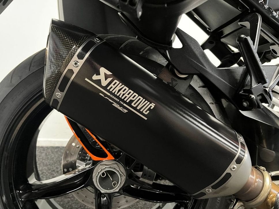 ⭐️⭐KTM 1290 SUPER DUKE GT (bj 2022)⭐️⭐, 2 cilinders, KTM, Motorrijbewijs A, Bedrijf