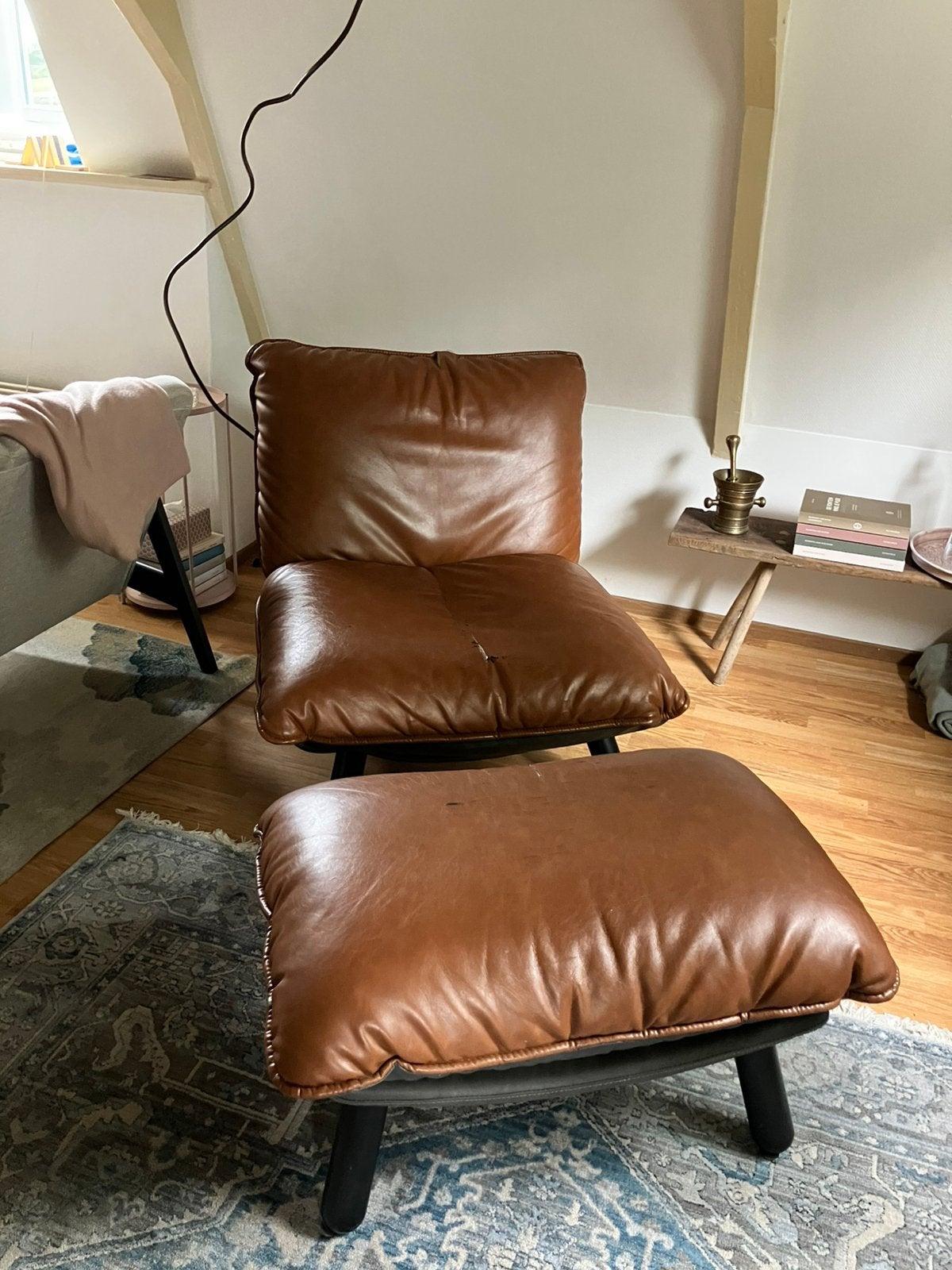 Zuiver Lazy Sack fauteuil met hocker van Zuiver, cognackleur, Huis en Inrichting, Fauteuils, Ophalen of Verzenden, Gebruikt, 75 tot 100 cm