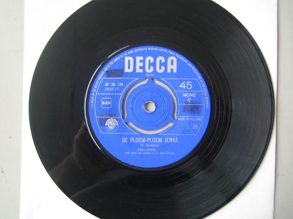 Trea Dobbs - Ploem ploem jenka, Ophalen of Verzenden, Gebruikt, 7 inch, Levenslied of Smartlap
