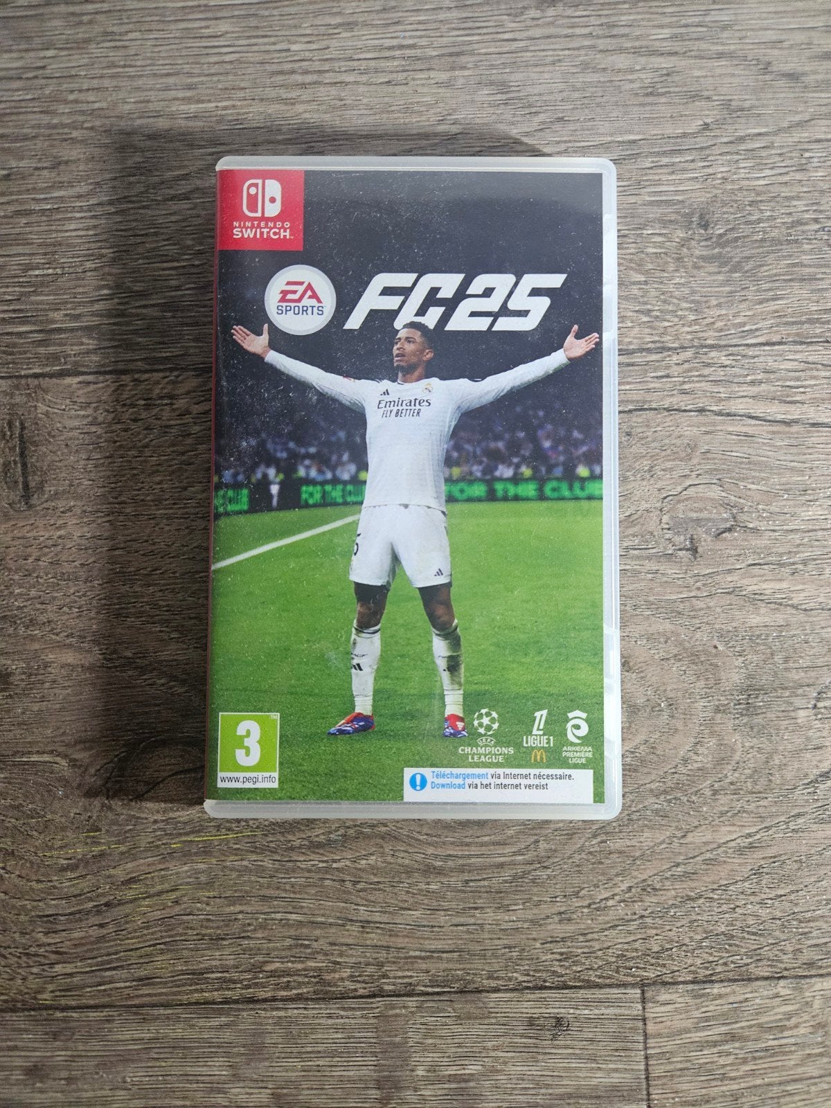 EA Sports FC 25 Nintendo Switch - Voetbalgame, Ophalen of Verzenden, Zo goed als nieuw, Eén computer, Sport
