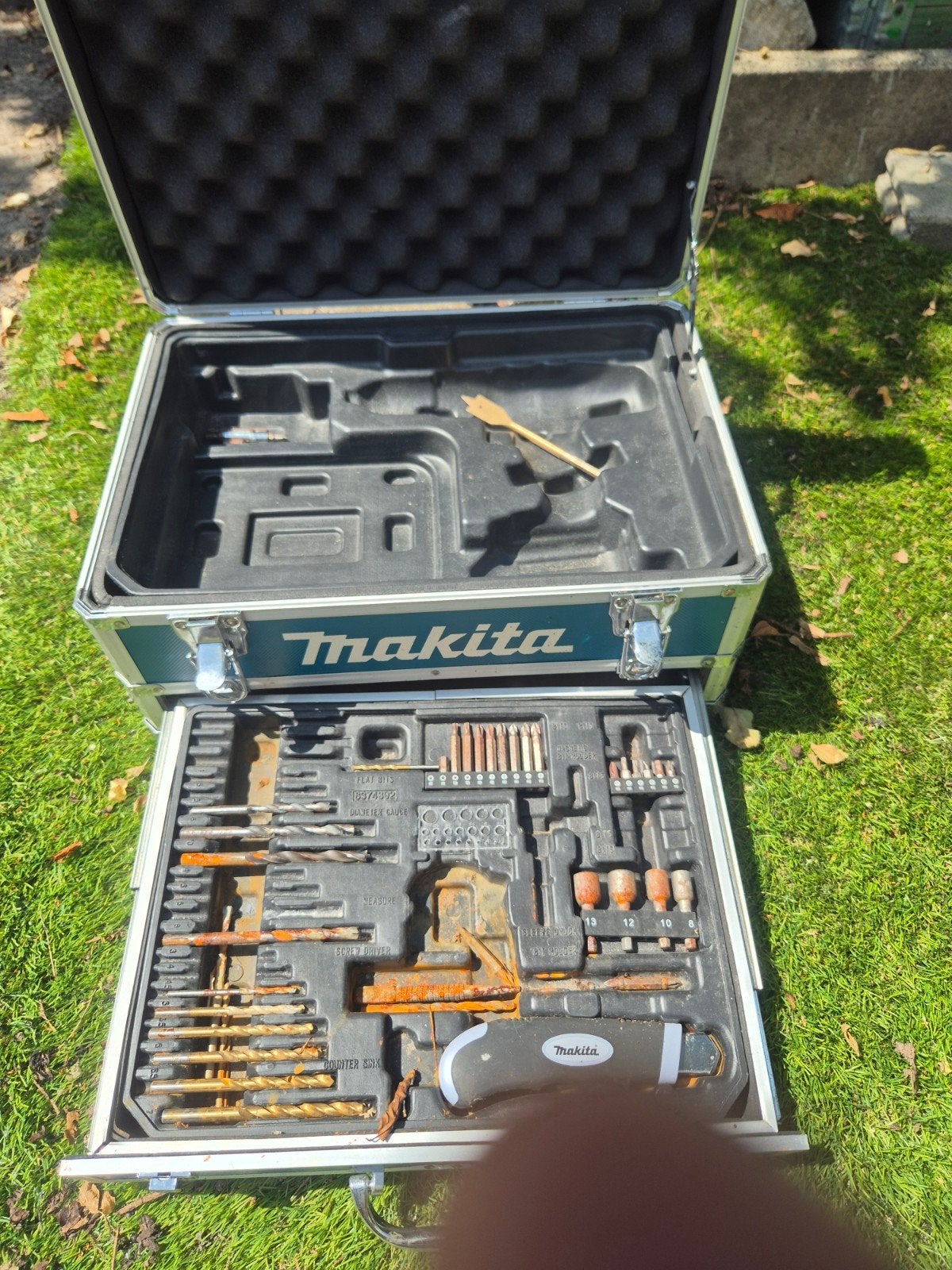 Makita Gereedschapskoffer- Gebruikt, Doe-het-zelf en Verbouw, Gereedschap | Handgereedschap, Ophalen, Gebruikt, Gereedschapsset