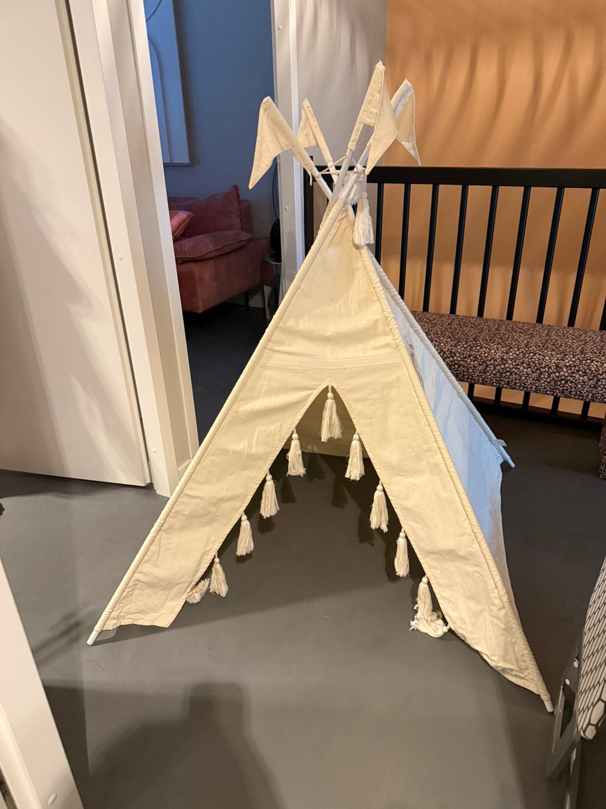 Bloomingville tipi, Ophalen, Gebruikt