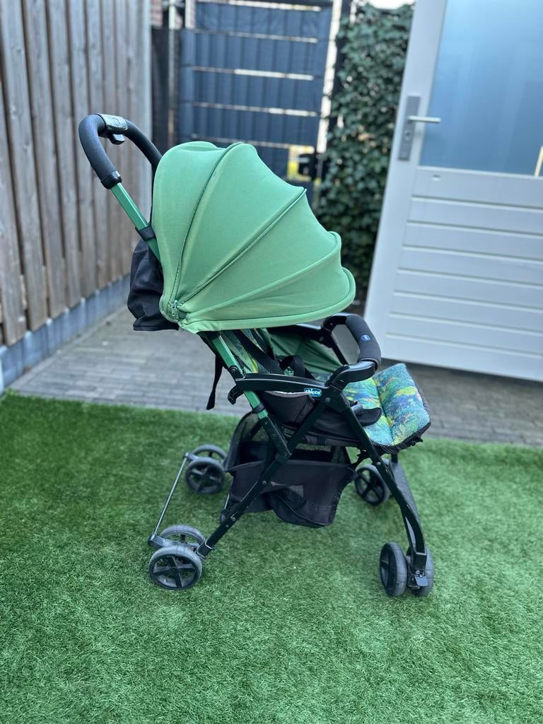 Chicco buggy groen met zonnekap en verstelbare rugleuning, Ophalen, Gebruikt, Overige merken, Verstelbare rugleuning