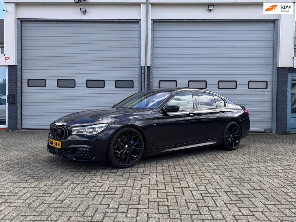 BMW 7-serie 750i xDrive High Executive, Auto's, BMW, Automaat, Gebruikt, 4395 cc, Zwart