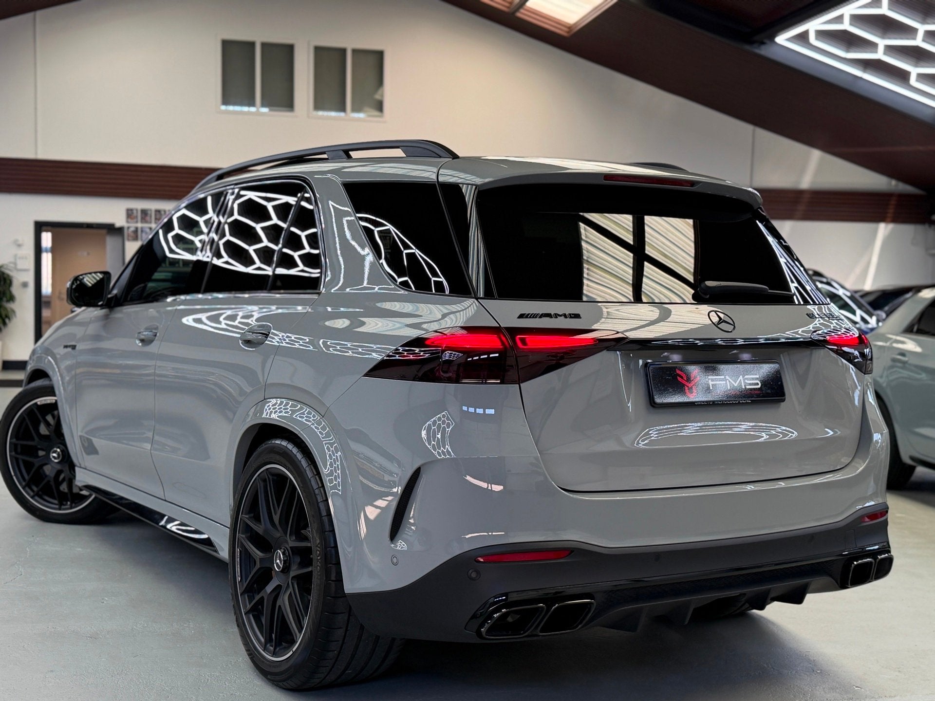 Mercedes-Benz GLE-klasse AMG 63 S 4MATIC+ Facelift Carbon Ce, Auto's, Automaat, Dealer onderhouden, Gebruikt, Met garantie (alle)
