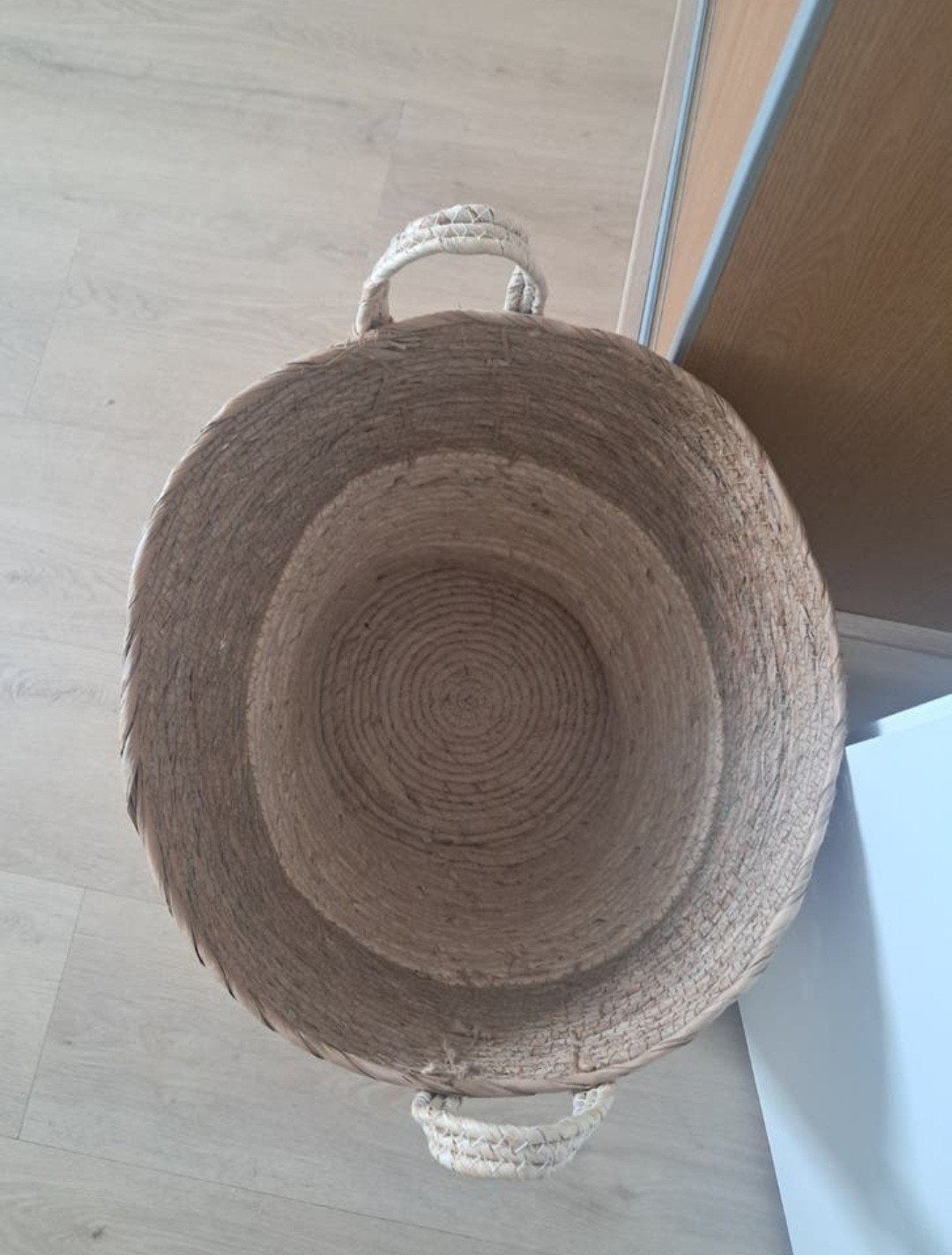 Grote rieten mand met handvatten, Ophalen, Met handvatten, Gebruikt, Mand