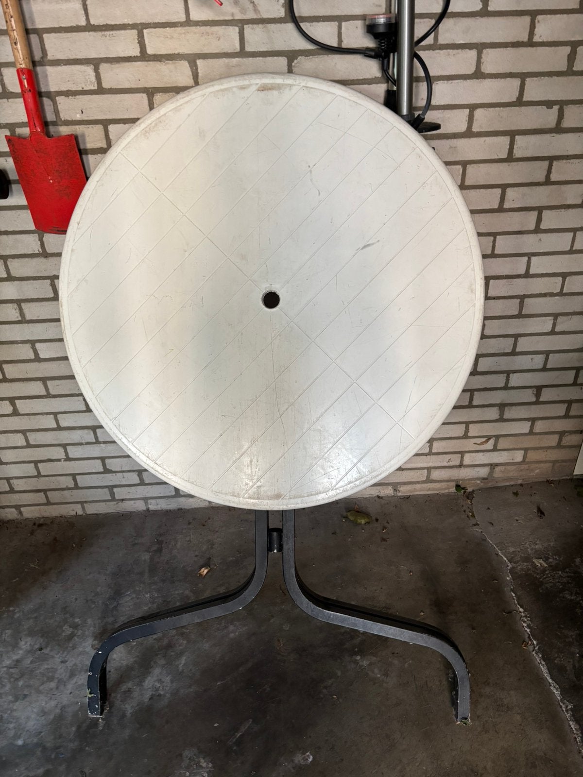 Statafel, Tuin en Terras, Ophalen, Gebruikt, Rond, Hout