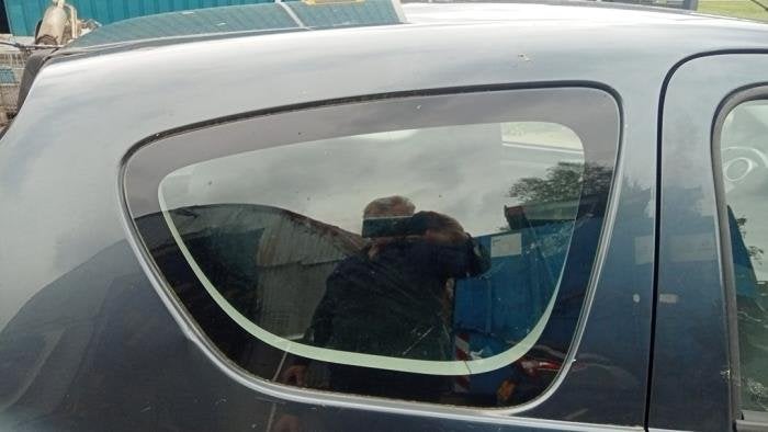 Extra Ruit 2Deurs rechts-achter van een Toyota Aygo, Auto-onderdelen, Ruiten en Toebehoren, Gebruikt, -, -, Ophalen of Verzenden