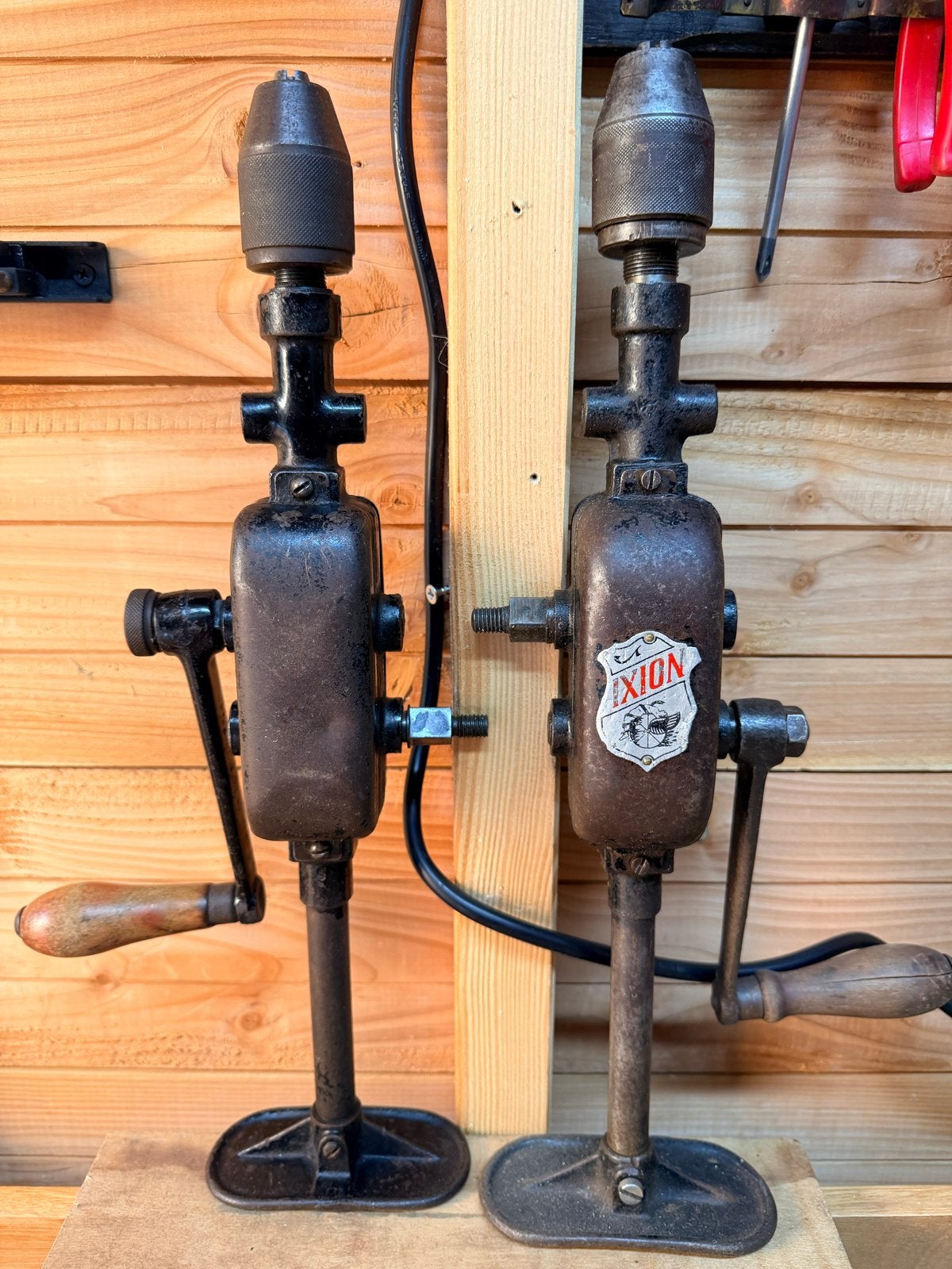 Vintage IXION handboormachines (2 stuks), Ophalen