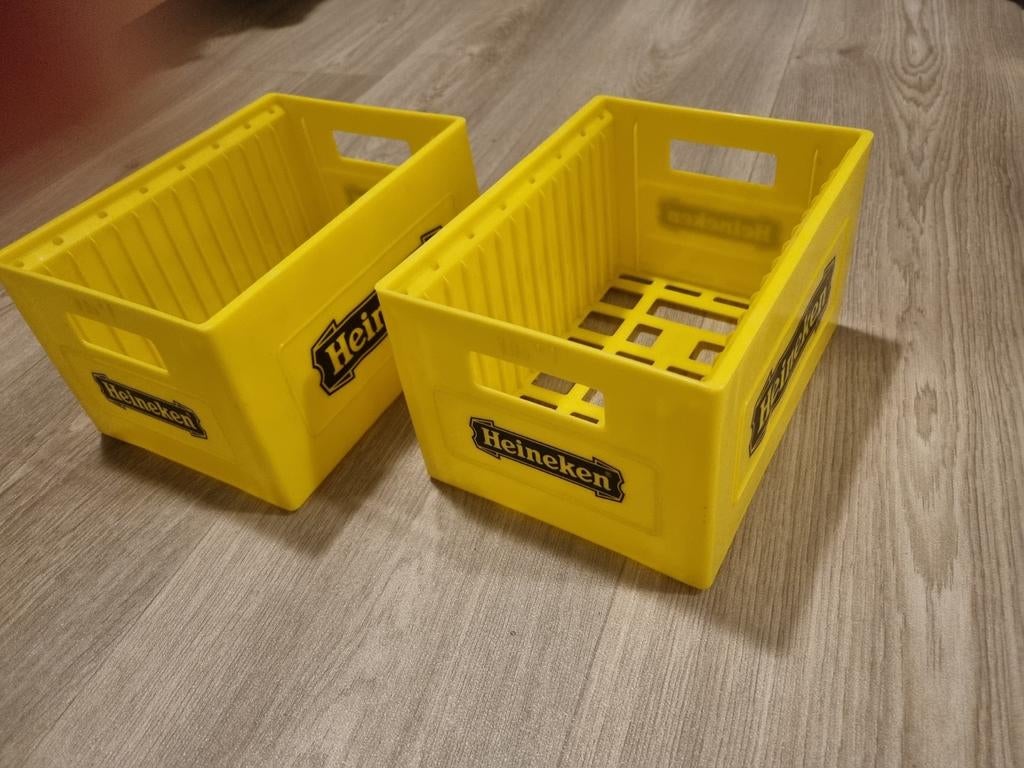 2 CD bewaarrekjes van Heineken, Ophalen, Zo goed als nieuw