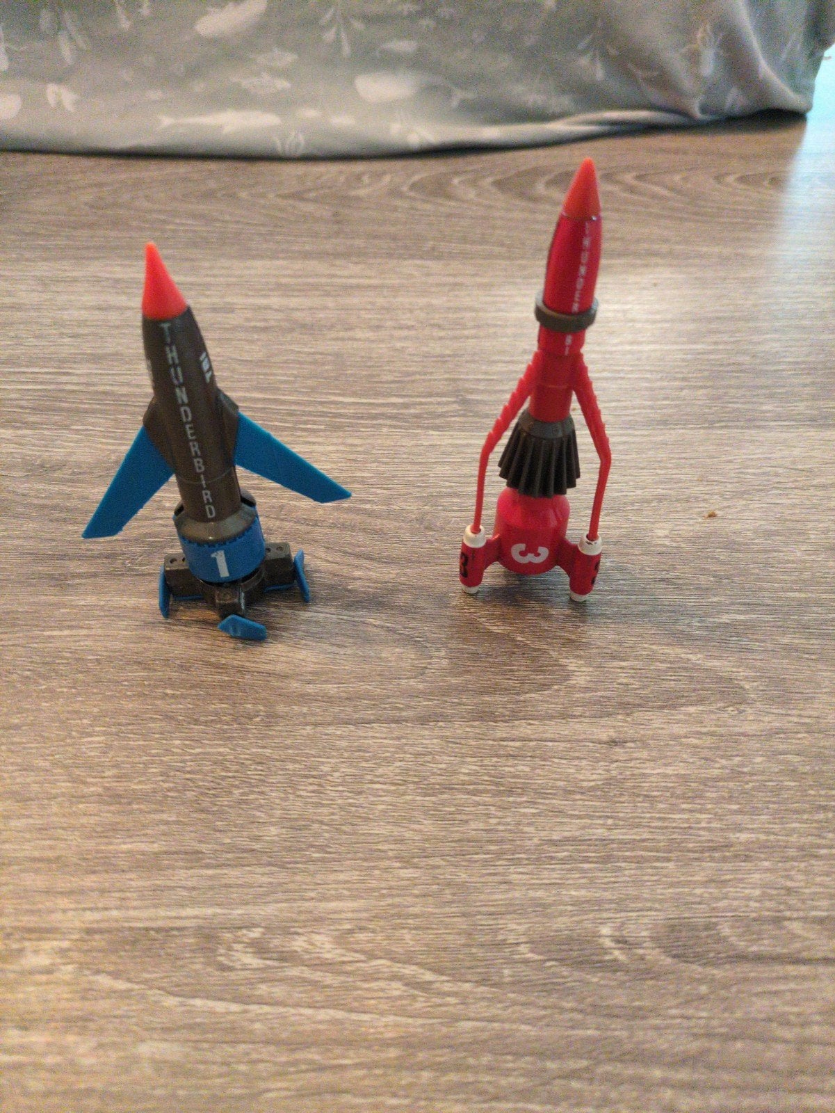 Thunderbird 1 en 3 - Gebruikte staat, Ophalen of Verzenden, Gebruikt