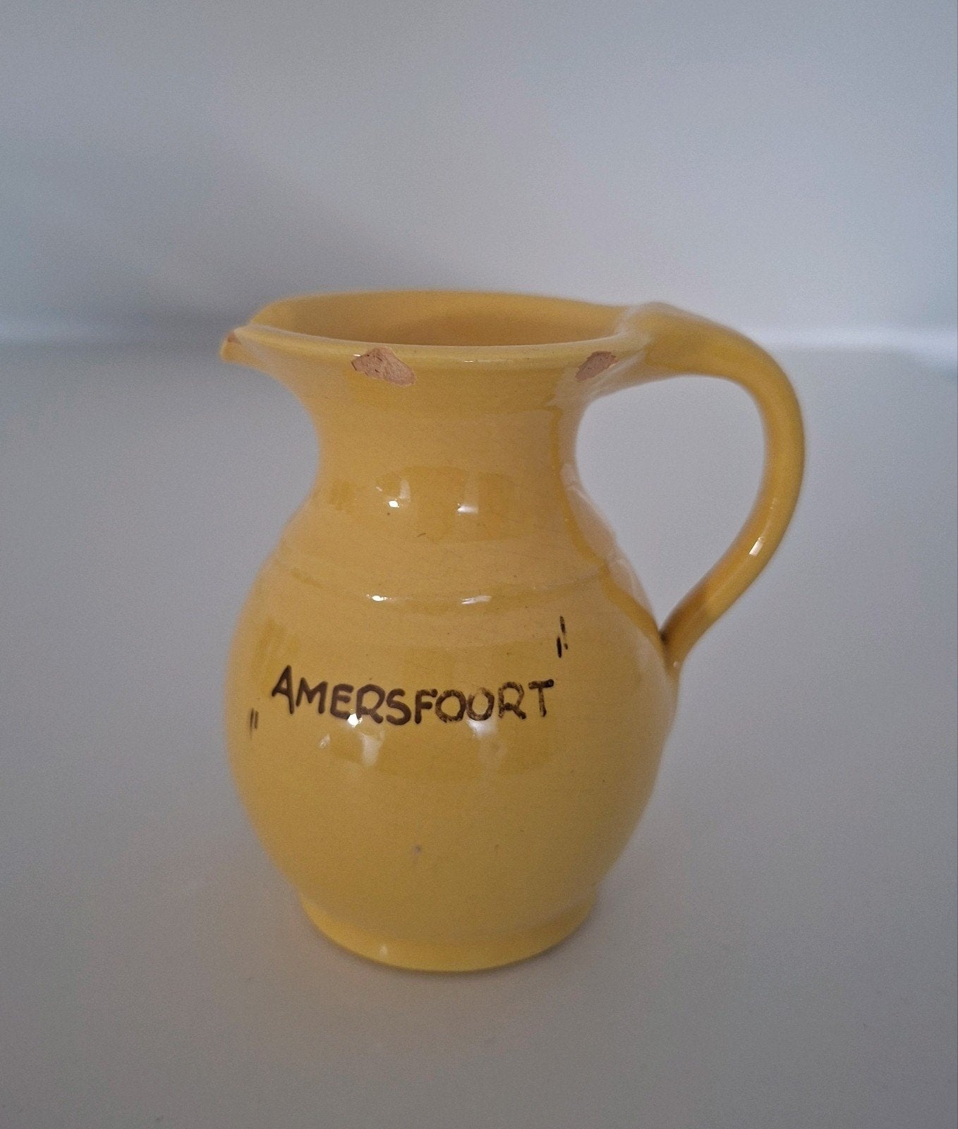 Geel souvenir vaasje Amersfoort, Ophalen of Verzenden