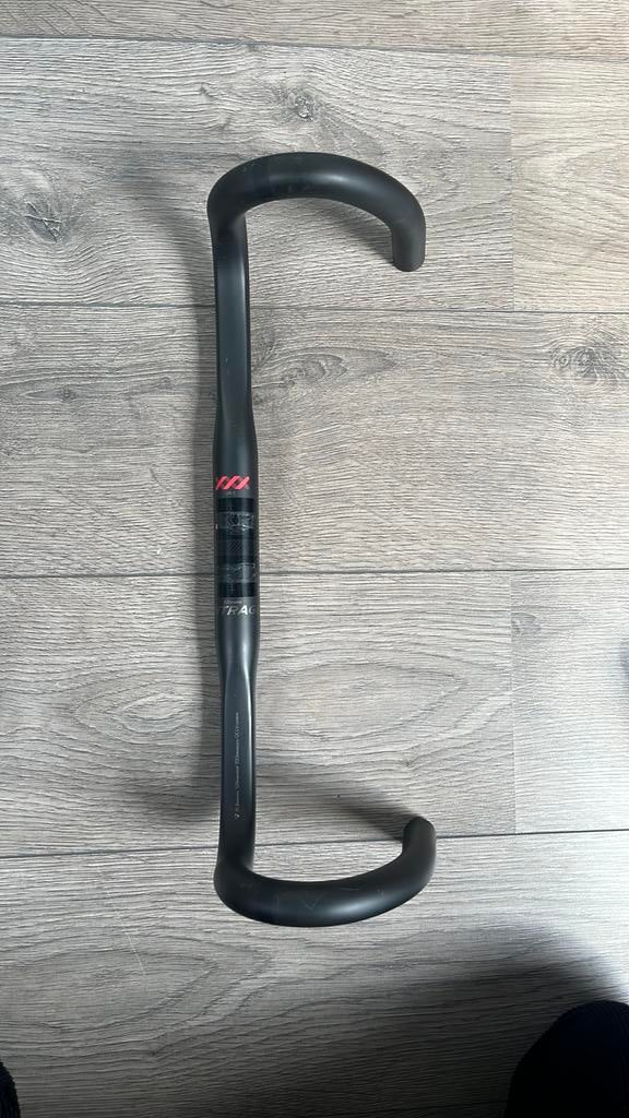 Bontrager xxx VR-C Carbon stuur, Stuur, Ophalen of Verzenden, Zo goed als nieuw, Racefiets