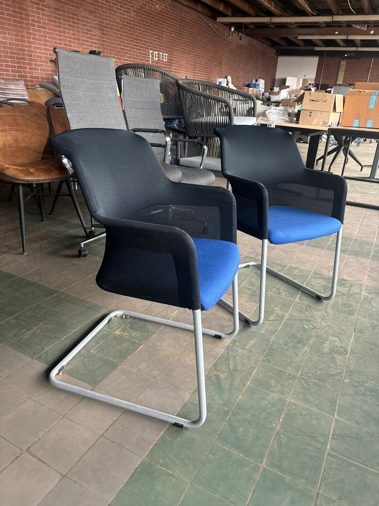 SET VAN 8 GIROFLEX 434 SLEDESTOELEN, Ophalen, Gebruikt, Blauw, Stof