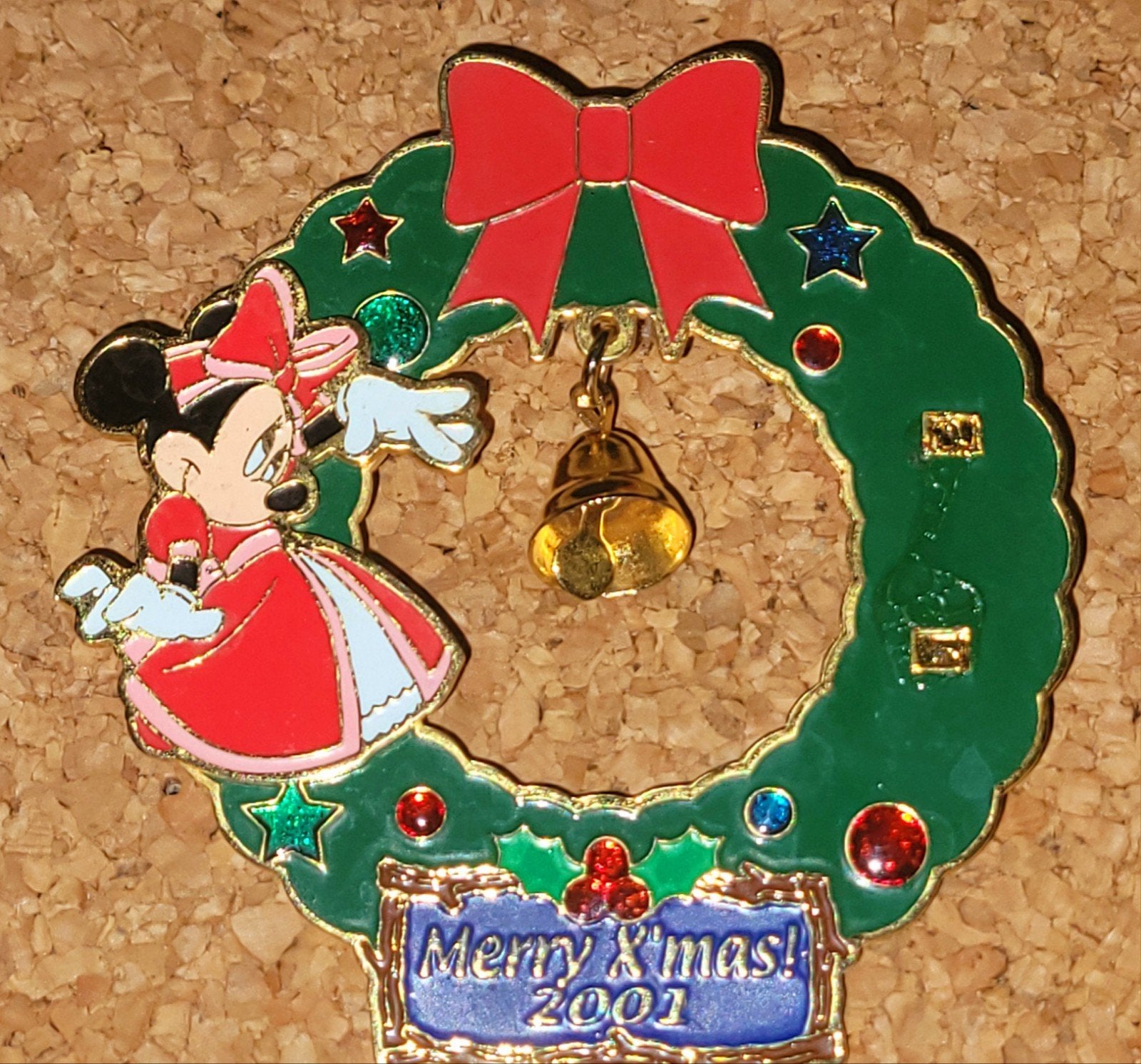 Mooie grote LE Disney pin Minnie Mouse Merry Xmas Japan, Verzenden, Mickey Mouse, Zo goed als nieuw, Overige typen