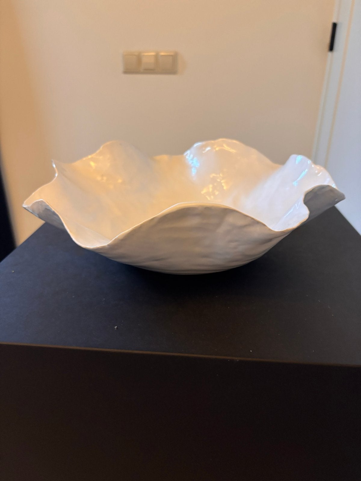 Decoratieve schaal wit keramiek - uniek design, Antiek en Kunst, Ophalen