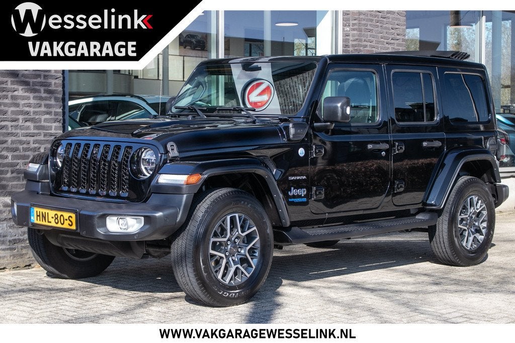 Jeep Wrangler Unlimited 4xe 380 Sahara Sky-one Softtop | PHE, Auto's, Jeep, 12 maanden, 4 cilinders, Bedrijf, Vierwielaandrijving