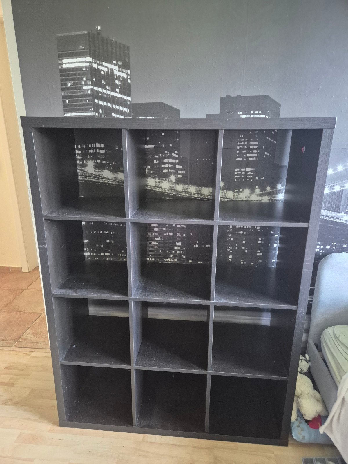 IKEA kallax Kast - Donkerbruin, 12 vakken, Ophalen, Met plank(en), Gebruikt, 100 tot 150 cm