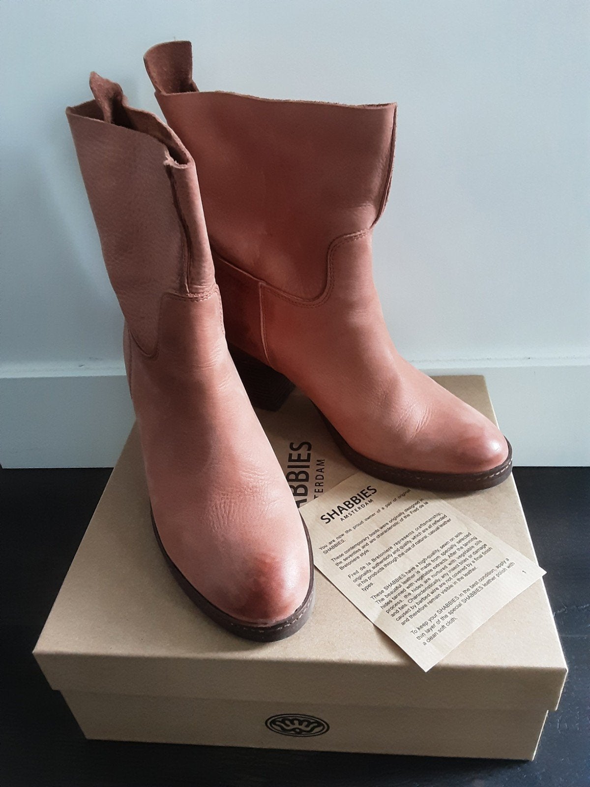 Shabbies Amsterdam Enkellaarzen - Brick Brown Maat 41, Lage of Enkellaarzen, Ophalen of Verzenden, Zo goed als nieuw, Bruin