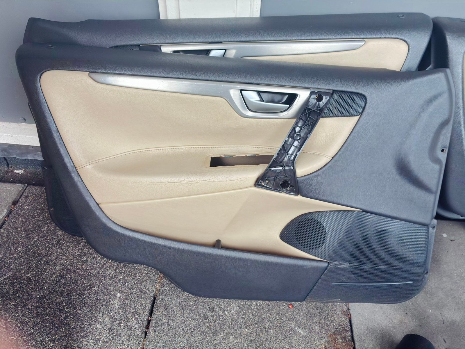 S60R/V70R gobi leather deurpaneel links voor, Ophalen, Gebruikt, Volvo