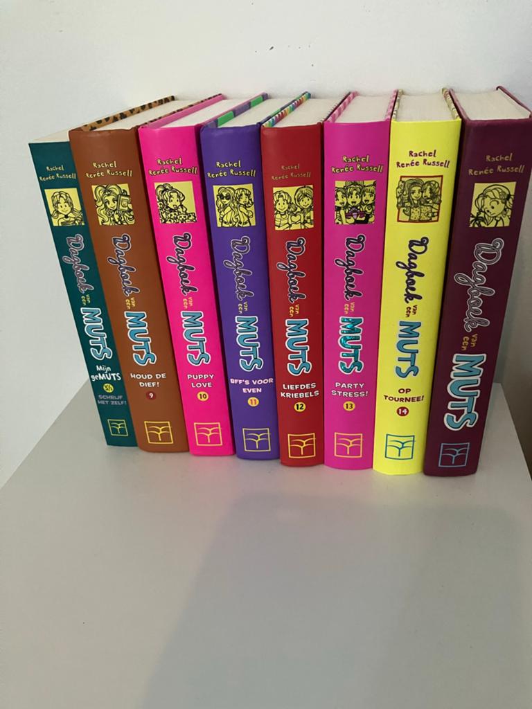 Dagboek van een Muts (8 delen), Ophalen, Zo goed als nieuw, Fictie