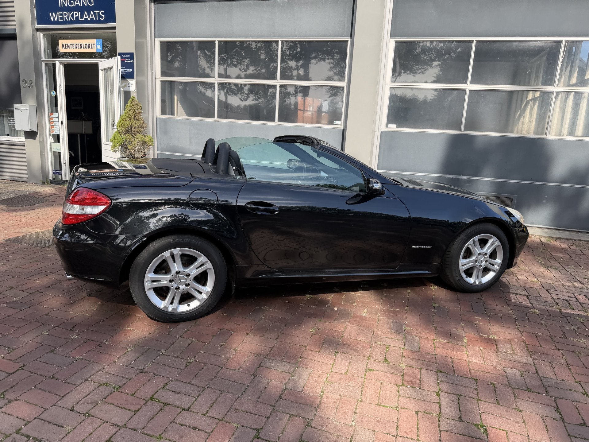Mercedes-Benz SLK 200 K Automaat | Navi | Winterpakket | Led, Auto's, Automaat, Dealer onderhouden, Gebruikt, Zwart