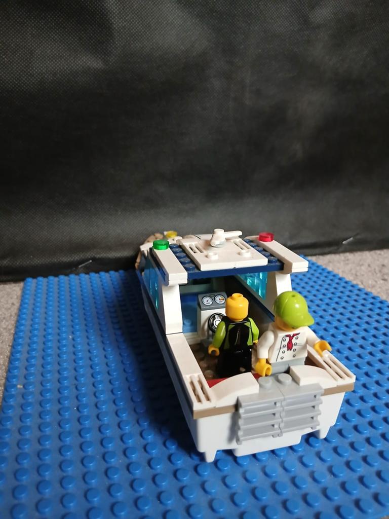 Duikjacht lego 60221, Kinderen en Baby's, Speelgoed | Duplo en Lego, Ophalen of Verzenden, Zo goed als nieuw