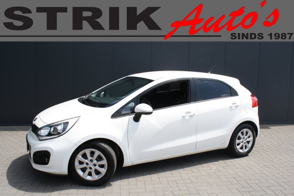 Kia Rio 1.2 CVVT Plus Pack - AIRCO - 5-DEURS, Euro 5, Zwart, 4 cilinders, Wit
