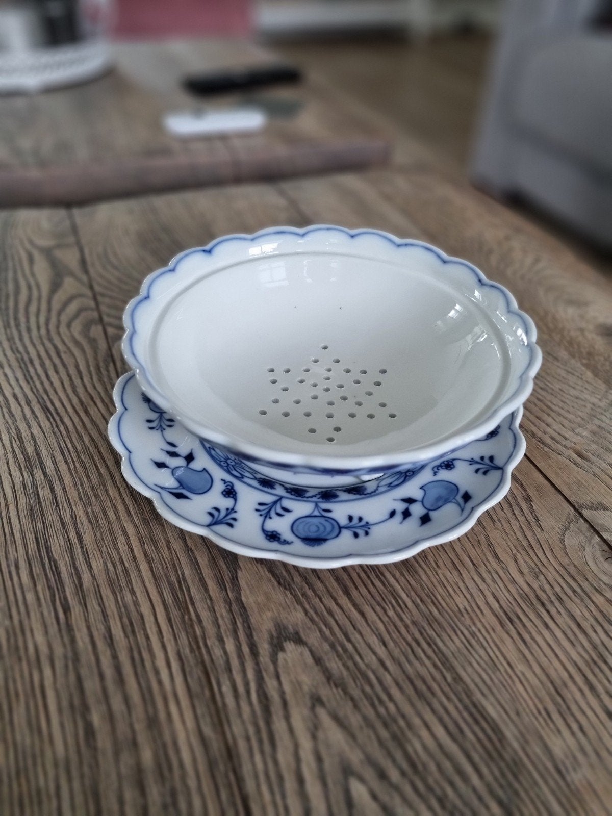 Meissen antieke fruittest, Ophalen