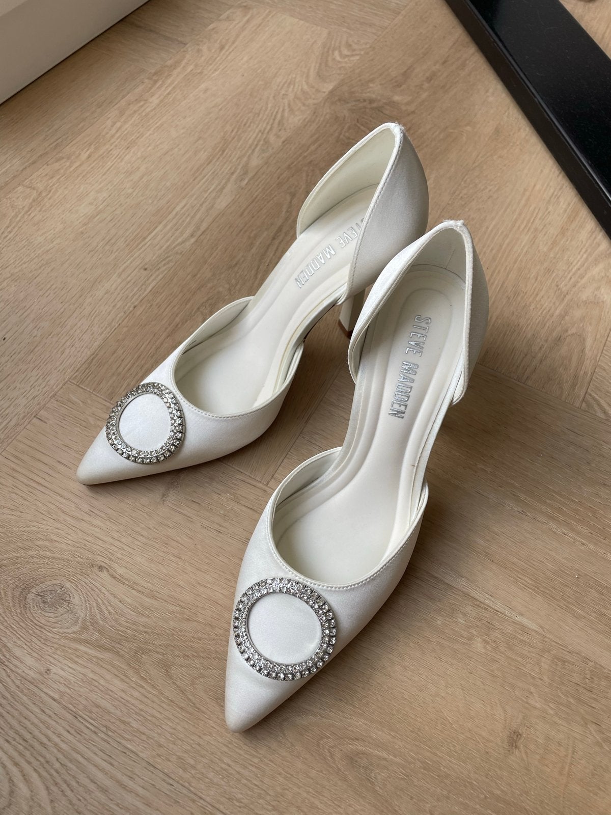 Steve Madden bruidsschoenen maat 38 - zo goed als nieuw, Kleding | Dames, Schoenen, Ophalen of Verzenden, Zo goed als nieuw, Wit