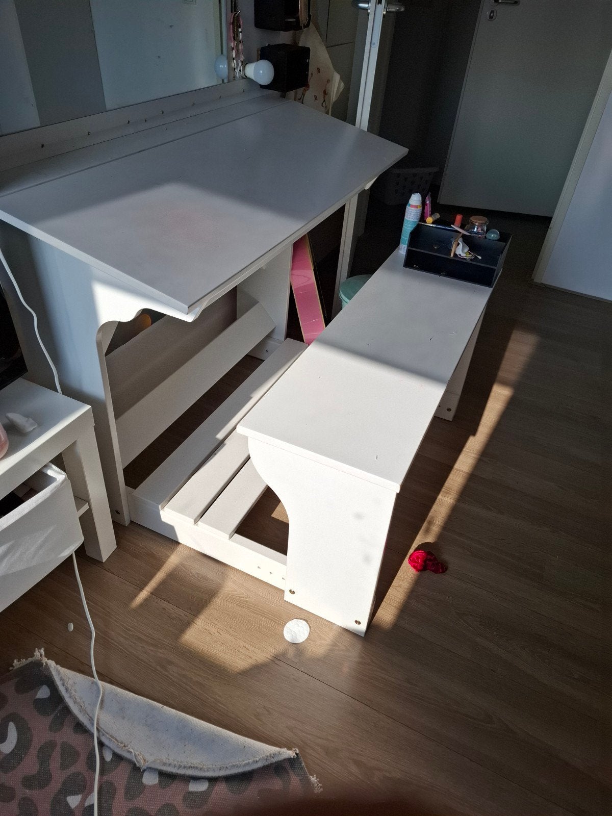Lessenaar bureau 100cm Incl bank opbergla Alles aan 1 stuk, Ophalen