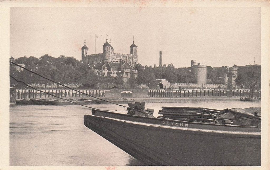 702-316-057 Tower Of London General View From The South Ban, Ophalen of Verzenden, Voor 1920, Engeland