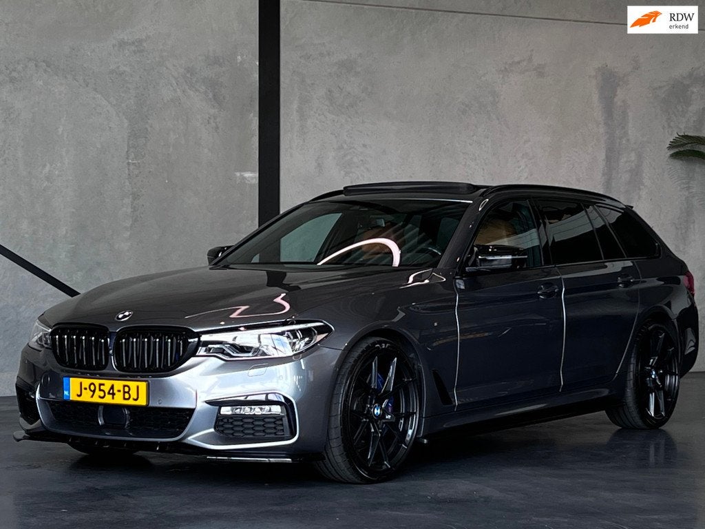 BMW 5-serie Touring 540iX M-Sport,Pano,DDC,360,ACC,VOL !, Auto's, BMW, Gebruikt, Euro 6, 2000 kg, IX