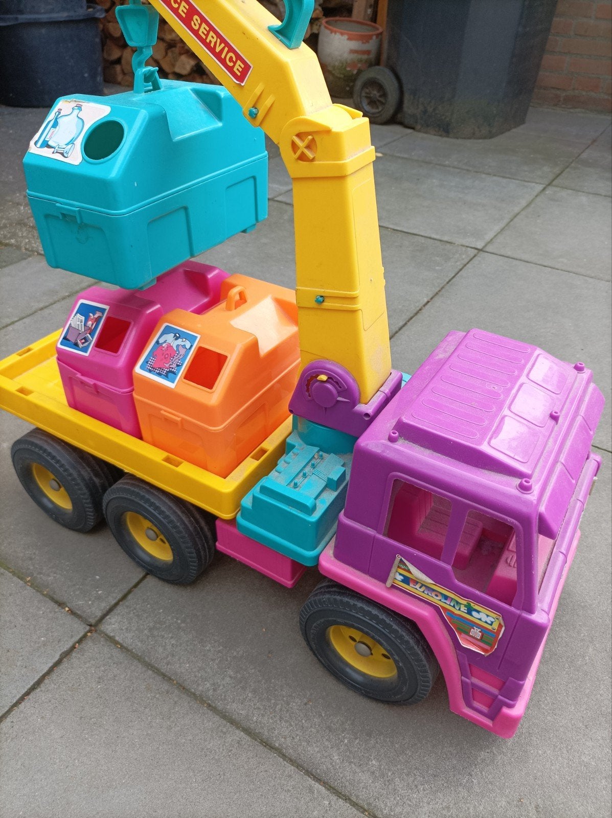 containervrachtauto, Ophalen, Zo goed als nieuw