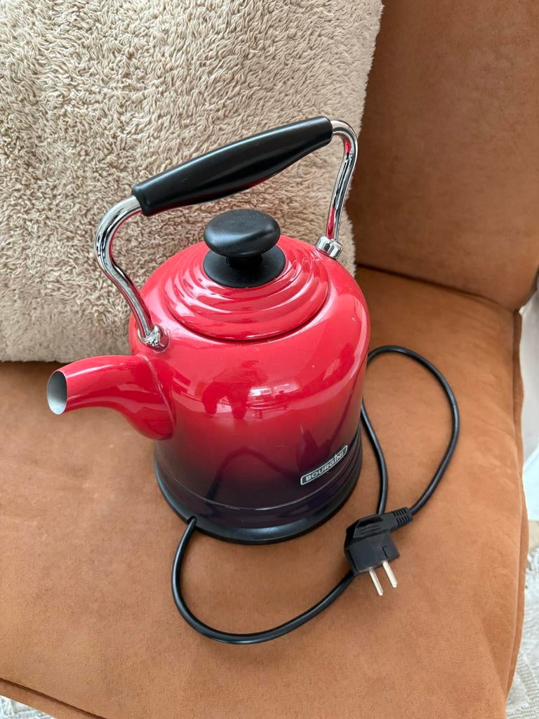 Bourgini Waterkoker Rood, 1 tot 2 liter, Ophalen, Zo goed als nieuw, Draadloos